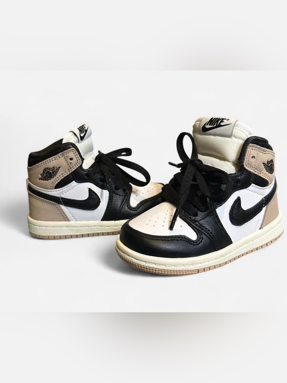 Toddler 6c Nike Air Jordan 1 Retro High OG Sneakers